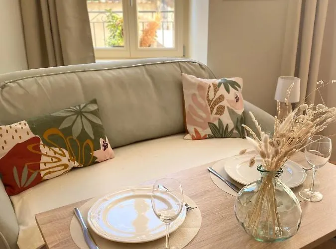 La De Madeleine Commercy